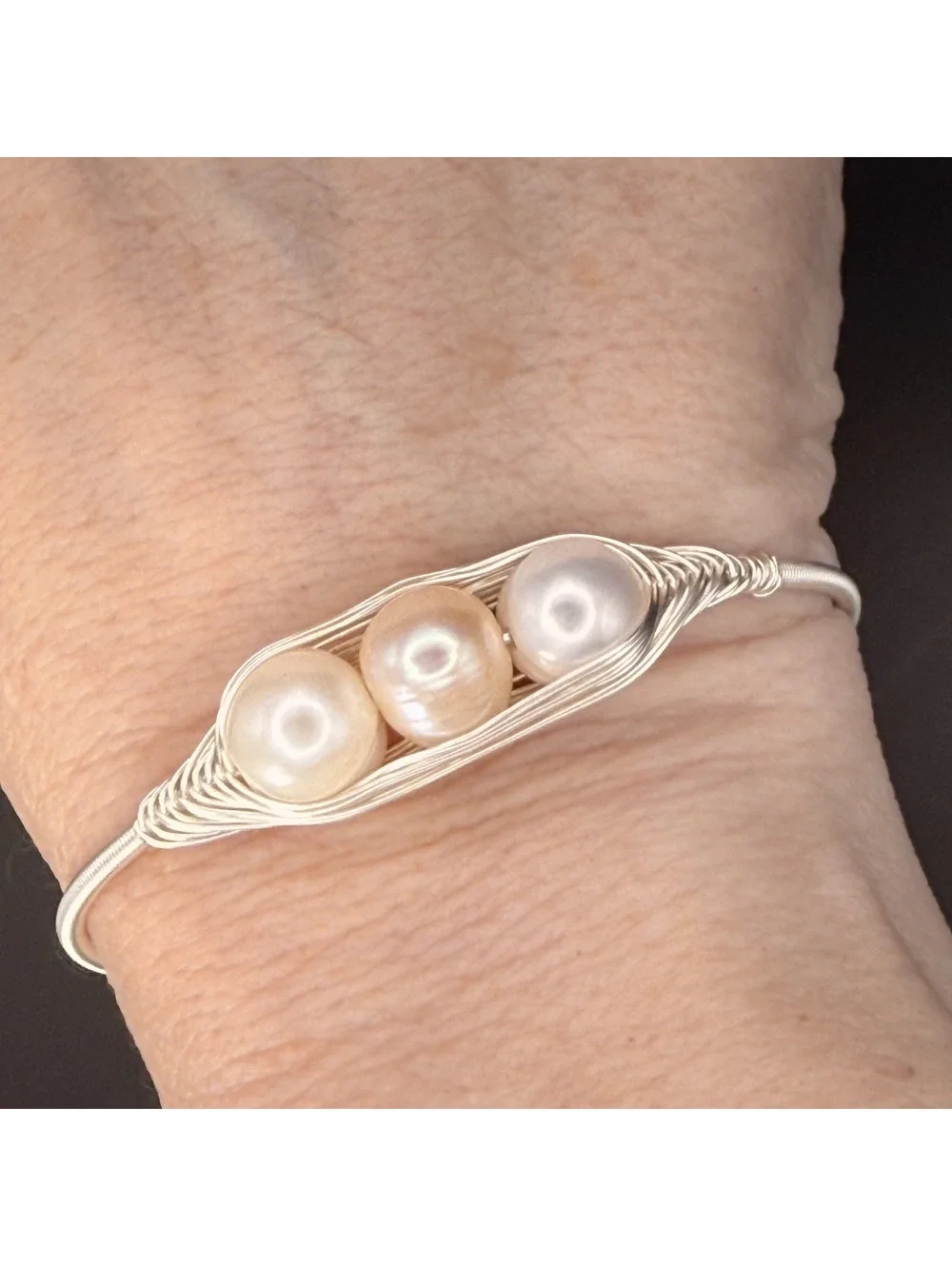 candy+clover peas in a pod silver bangle bracelet
